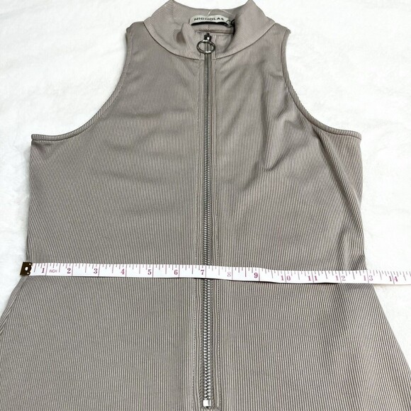 Nicholas Paola Jumpsuit Short Bodysuit Ribbed Mock Neck Tan Zip Women’s S NWT - Picture 9 of 11